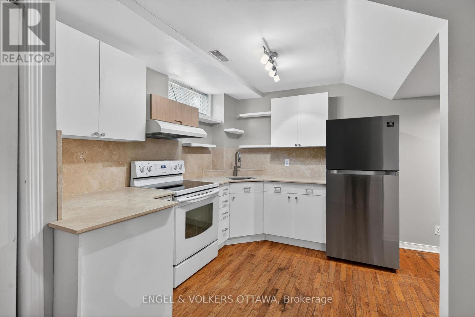 3 - 541 Evered Avenue, Ottawa, Ontario  K1Z 5K9 - Photo 6 - X13124540