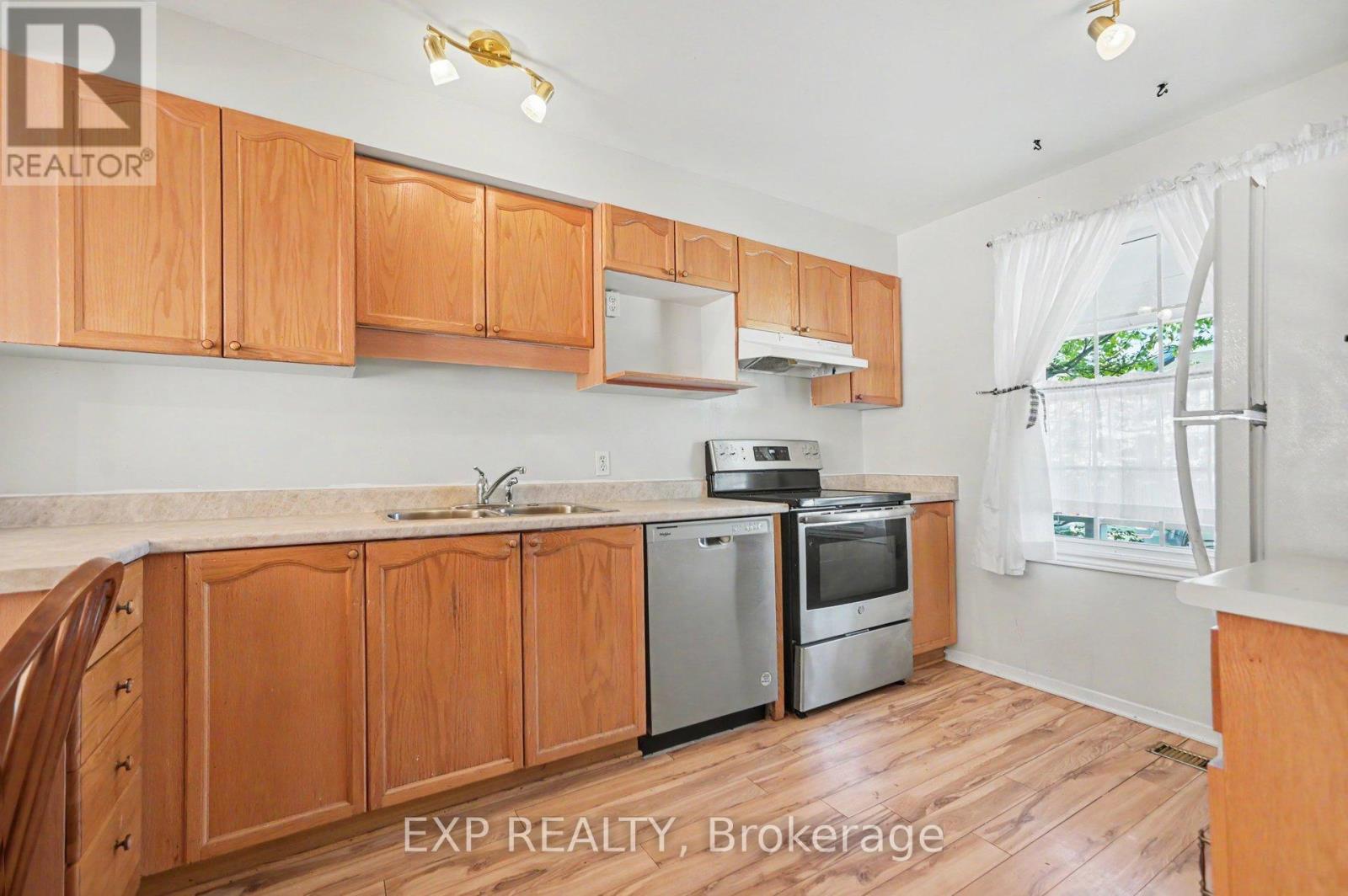 61 Monterey Drive, Ottawa, Ontario  K2H 7A9 - Photo 10 - X13124658