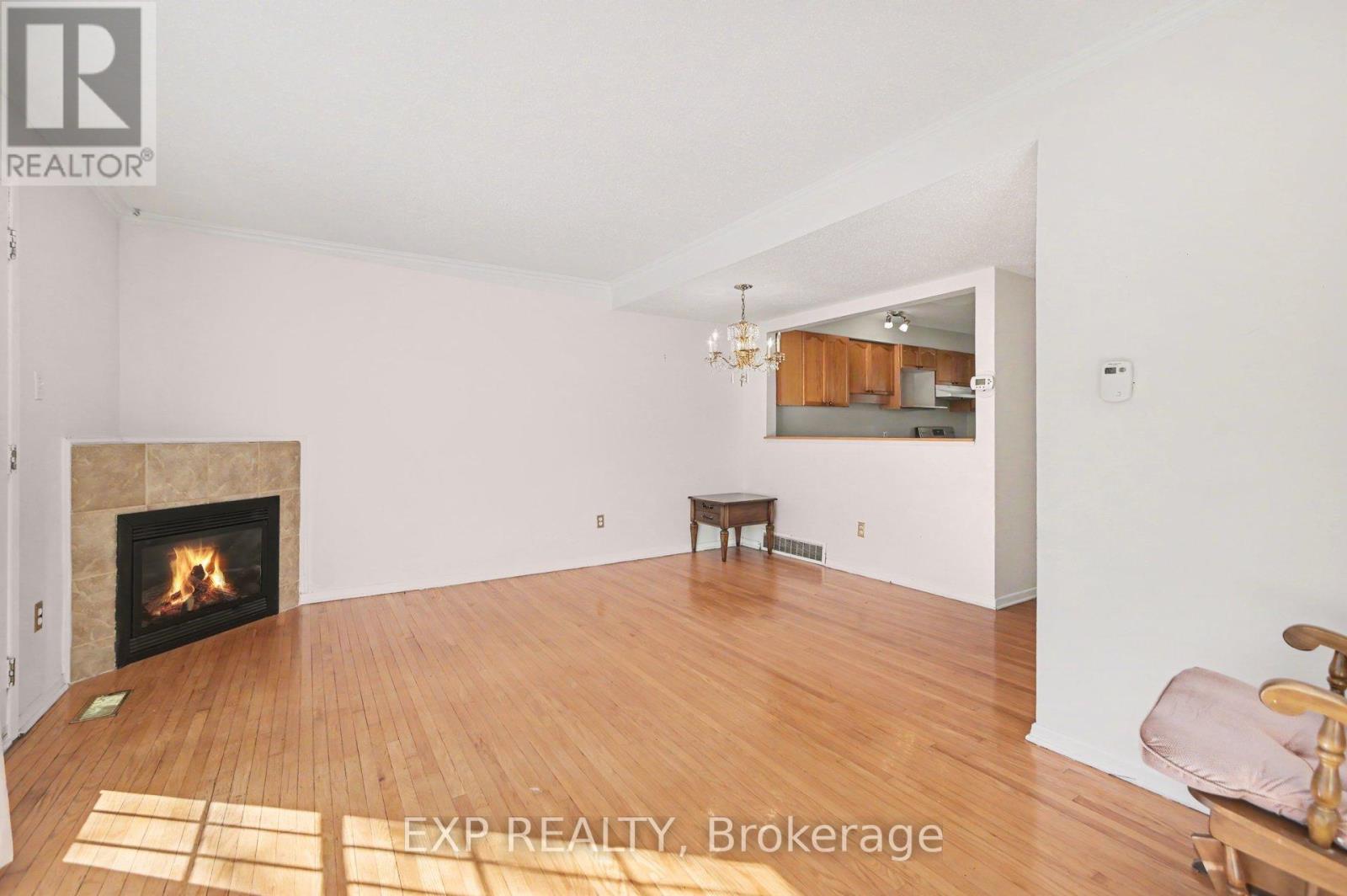 61 Monterey Drive, Ottawa, Ontario  K2H 7A9 - Photo 5 - X13124658