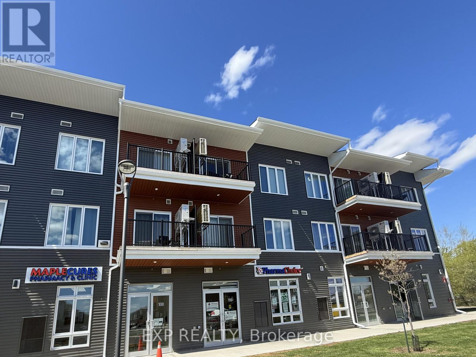 106 - 3600 Brian Coburn OrlÉans On  K4a 5t8 Boulevard, Ottawa, Ontario  K4A 5T8 - Photo 3 - X13124672