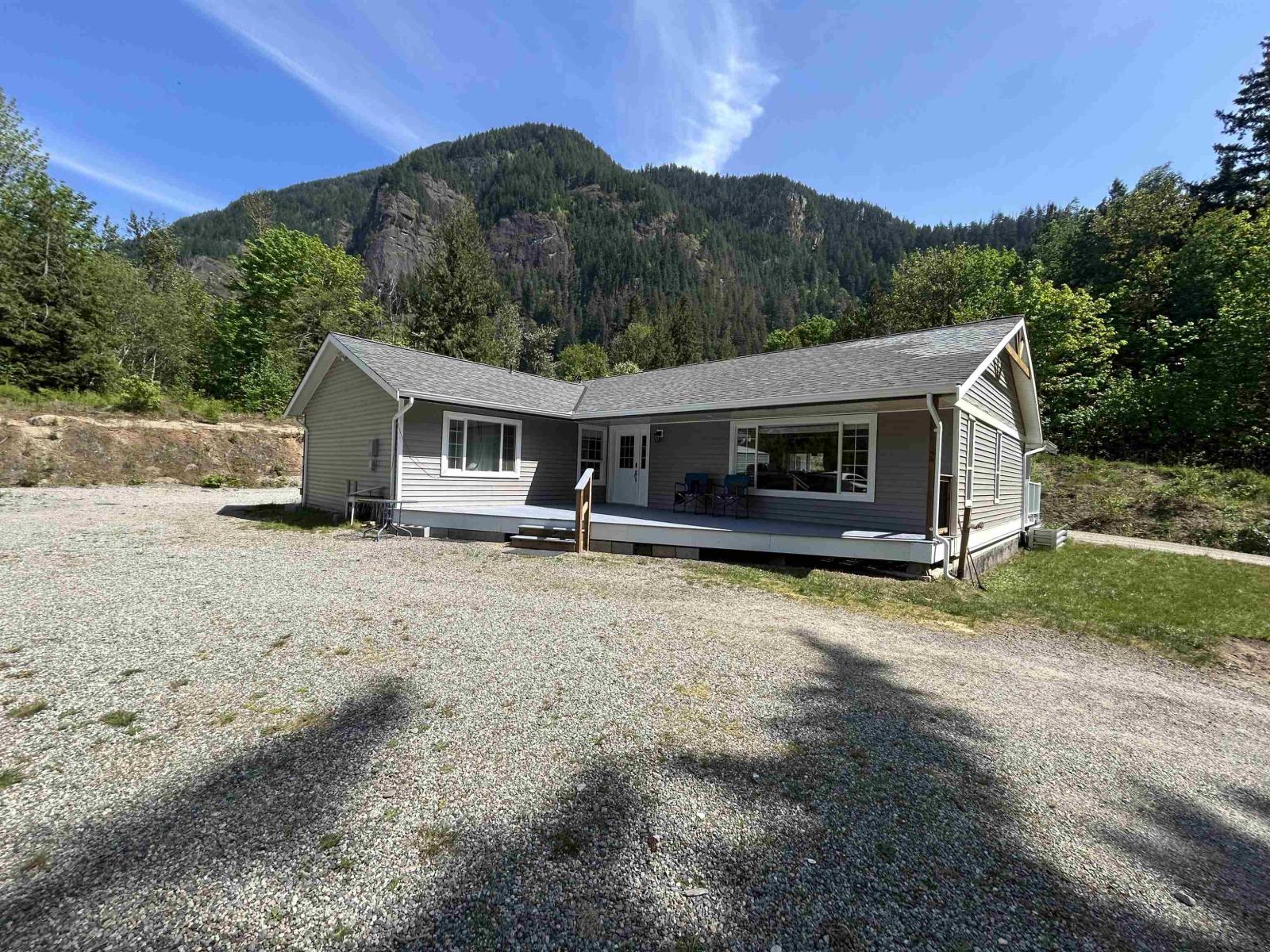 63666 Old Yale Road, Hope, Hope, British Columbia  V0X 1L2 - Photo 38 - R3116886
