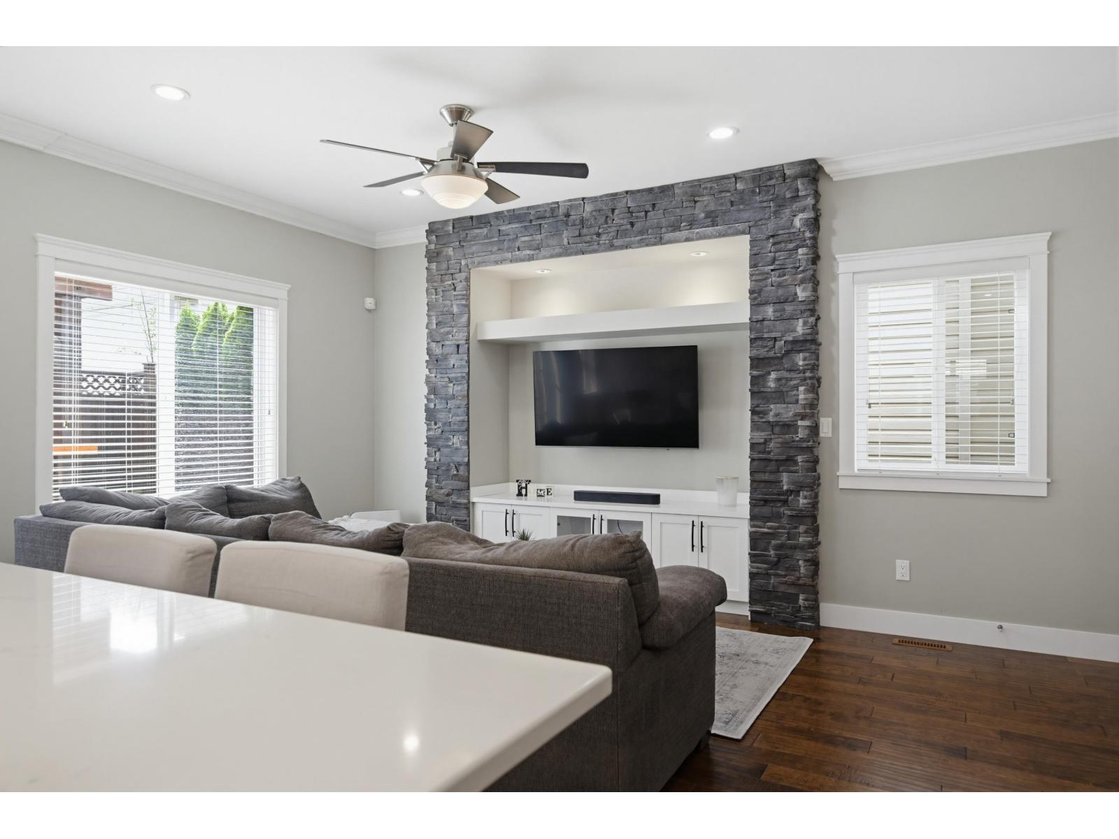 21030 80a Avenue, Langley, British Columbia  V2Y 0J4 - Photo 13 - R3123399