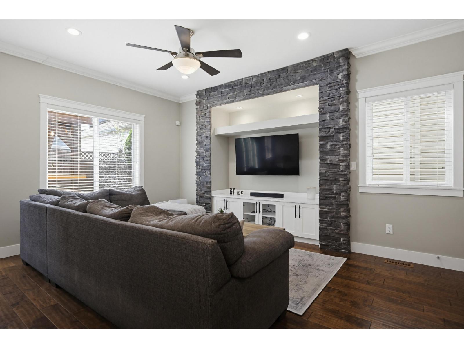 21030 80a Avenue, Langley, British Columbia  V2Y 0J4 - Photo 6 - R3123399