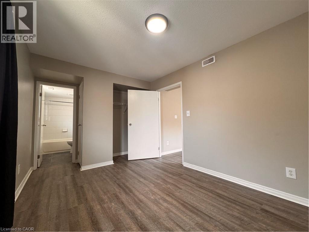 44 Walnut Street Unit# A05, Kitchener, Ontario  N2G 1P6 - Photo 2 - 40829750