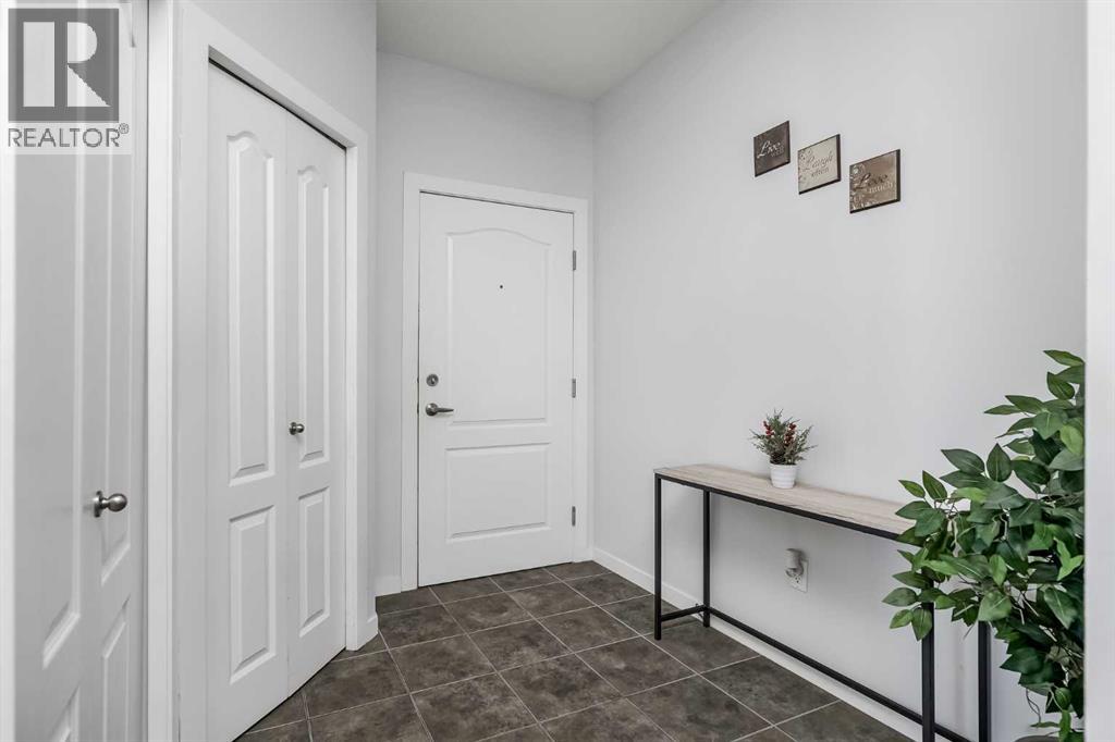1318, 604 East Lake Boulevard NE, Airdrie, Alberta  T4A 0G5 - Photo 4 - A2270126