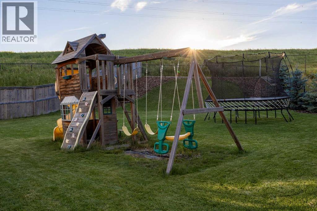 80 Tuscany Summit Terrace NW, Calgary, Alberta  T3L 0C1 - Photo 40 - A2292710