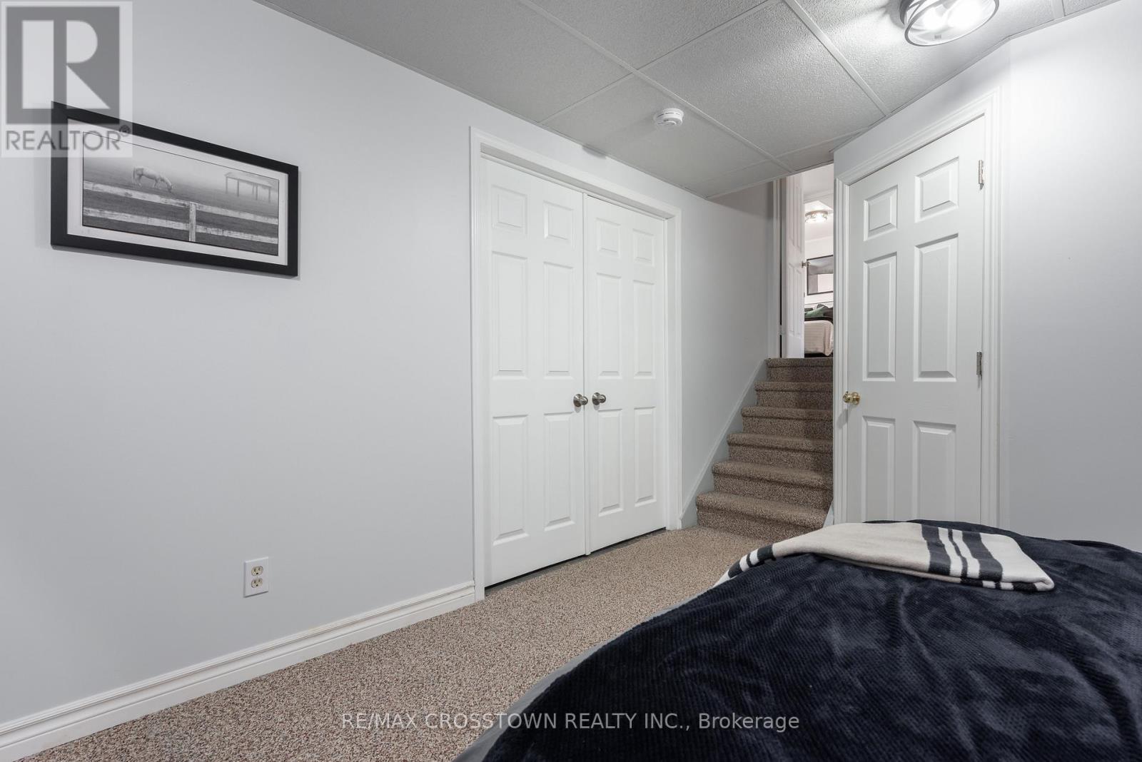 54 Foyston Park Circle, Springwater, Ontario  L0L 1Y0 - Photo 27 - S12903160