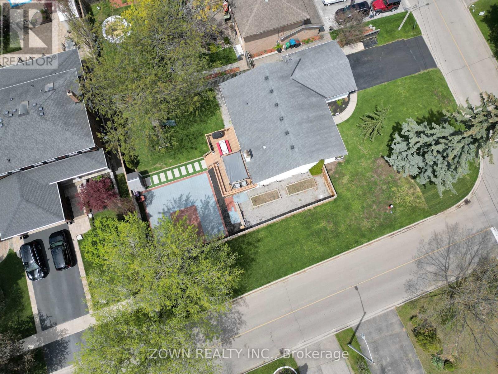 2330 Edenhurst Drive, Mississauga, Ontario  L5A 2K9 - Photo 47 - W13123448
