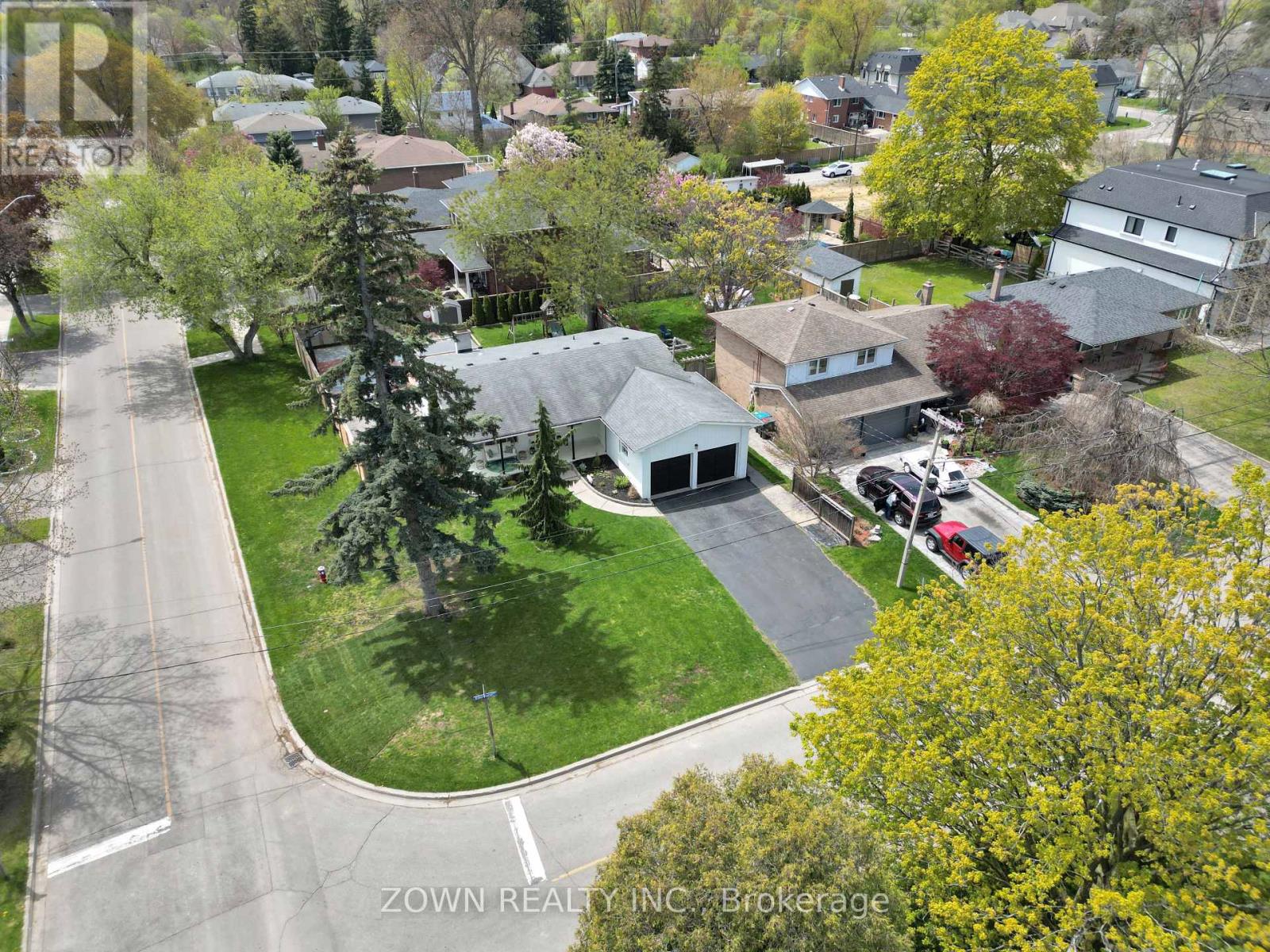 2330 Edenhurst Drive, Mississauga, Ontario  L5A 2K9 - Photo 50 - W13123448