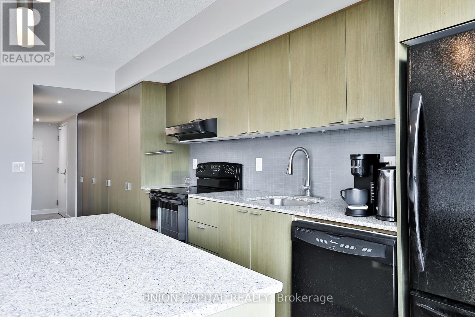 1704 - 110 Charles Street E, Toronto, Ontario  M4Y 1T5 - Photo 12 - C13124576