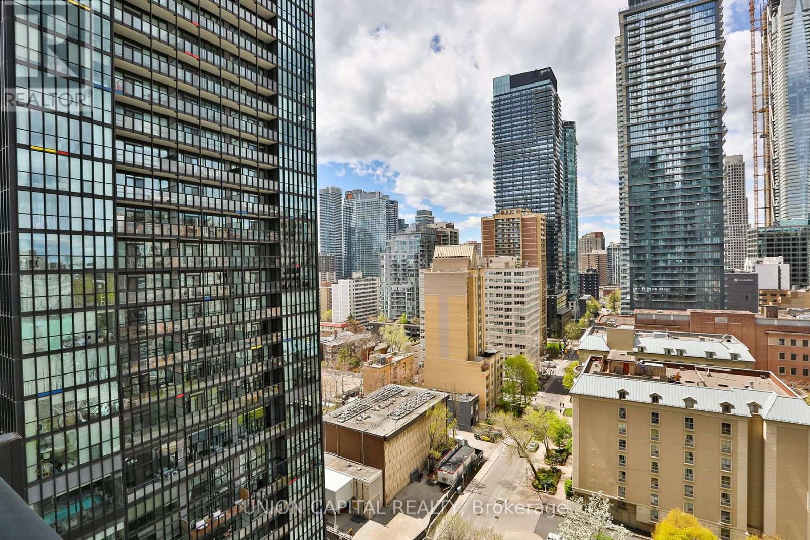 1704 - 110 Charles Street E, Toronto, Ontario  M4Y 1T5 - Photo 29 - C13124576