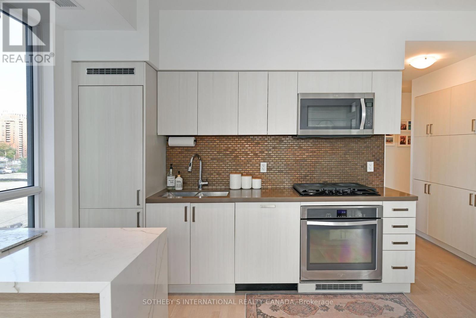 326 - 501 ST CLAIR AVENUE W, Toronto, Ontario