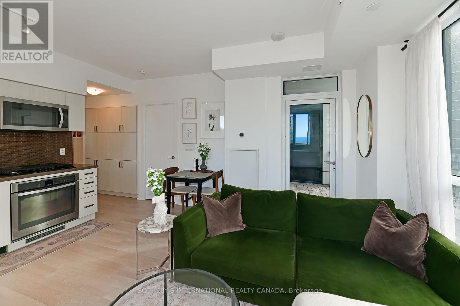 326 - 501 St Clair Avenue W, Toronto, Ontario  M5P 0A2 - Photo 6 - C13124588