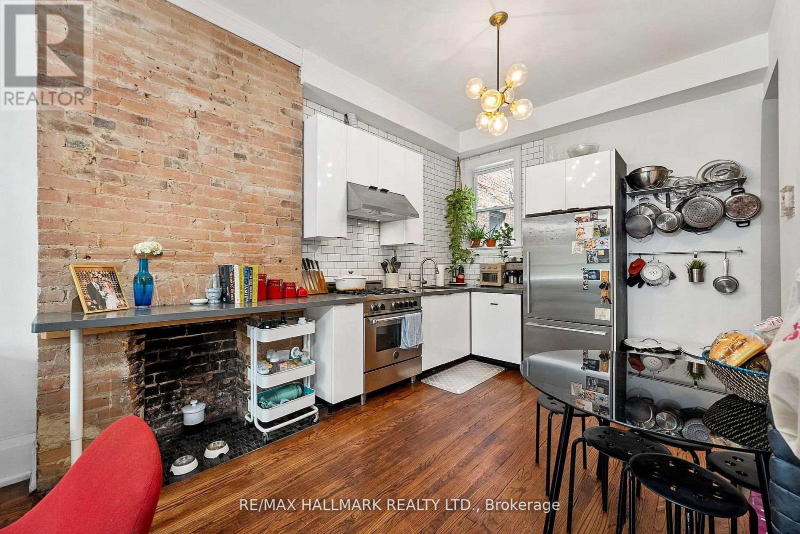 2 - 261 Ossington Avenue, Toronto, Ontario  M6J 3A1 - Photo 6 - C13124592