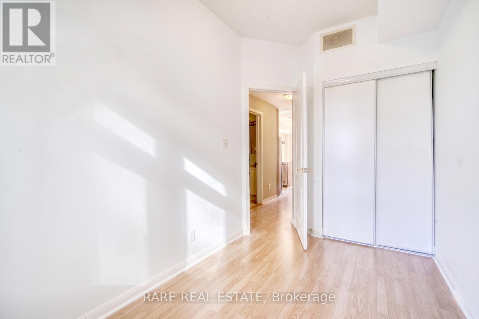 Th05 - 70 Carr Street, Toronto, Ontario  M5T 1B7 - Photo 8 - C13124604