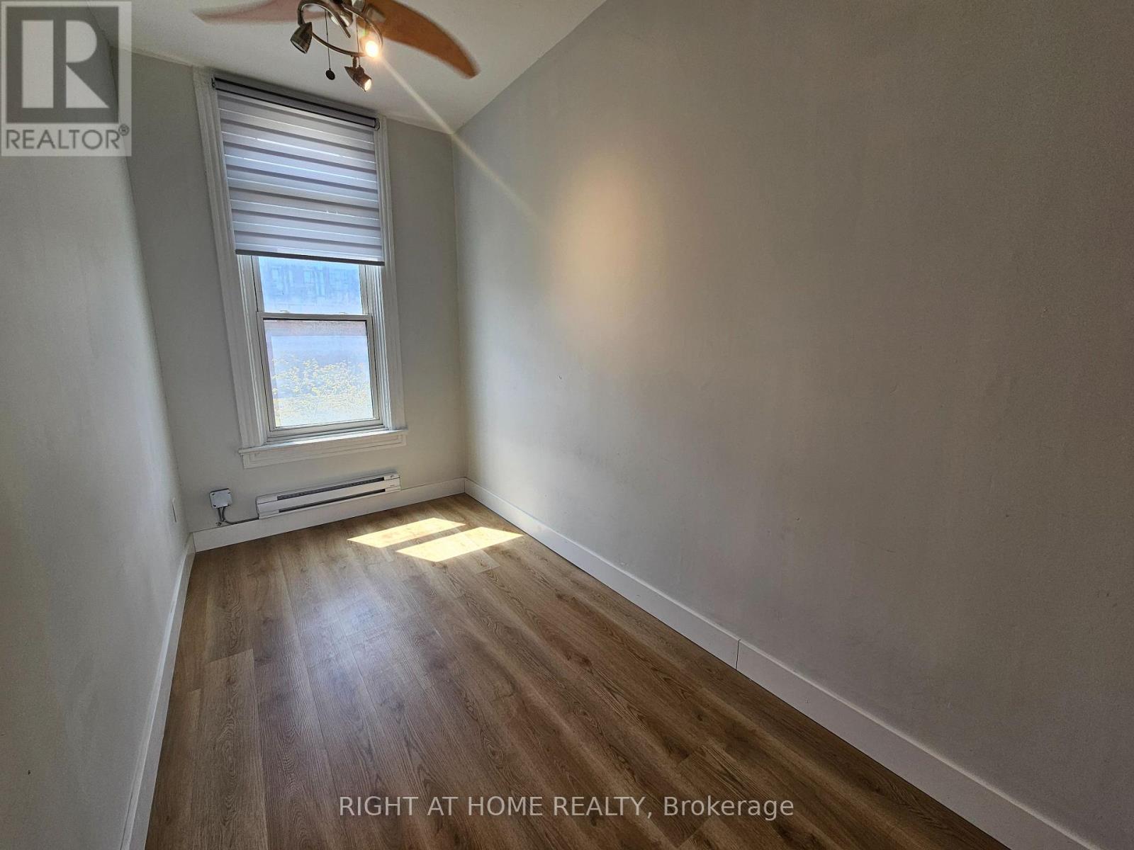3 - 437 Spadina Avenue, Toronto, Ontario  M5T 2G6 - Photo 15 - C13124620