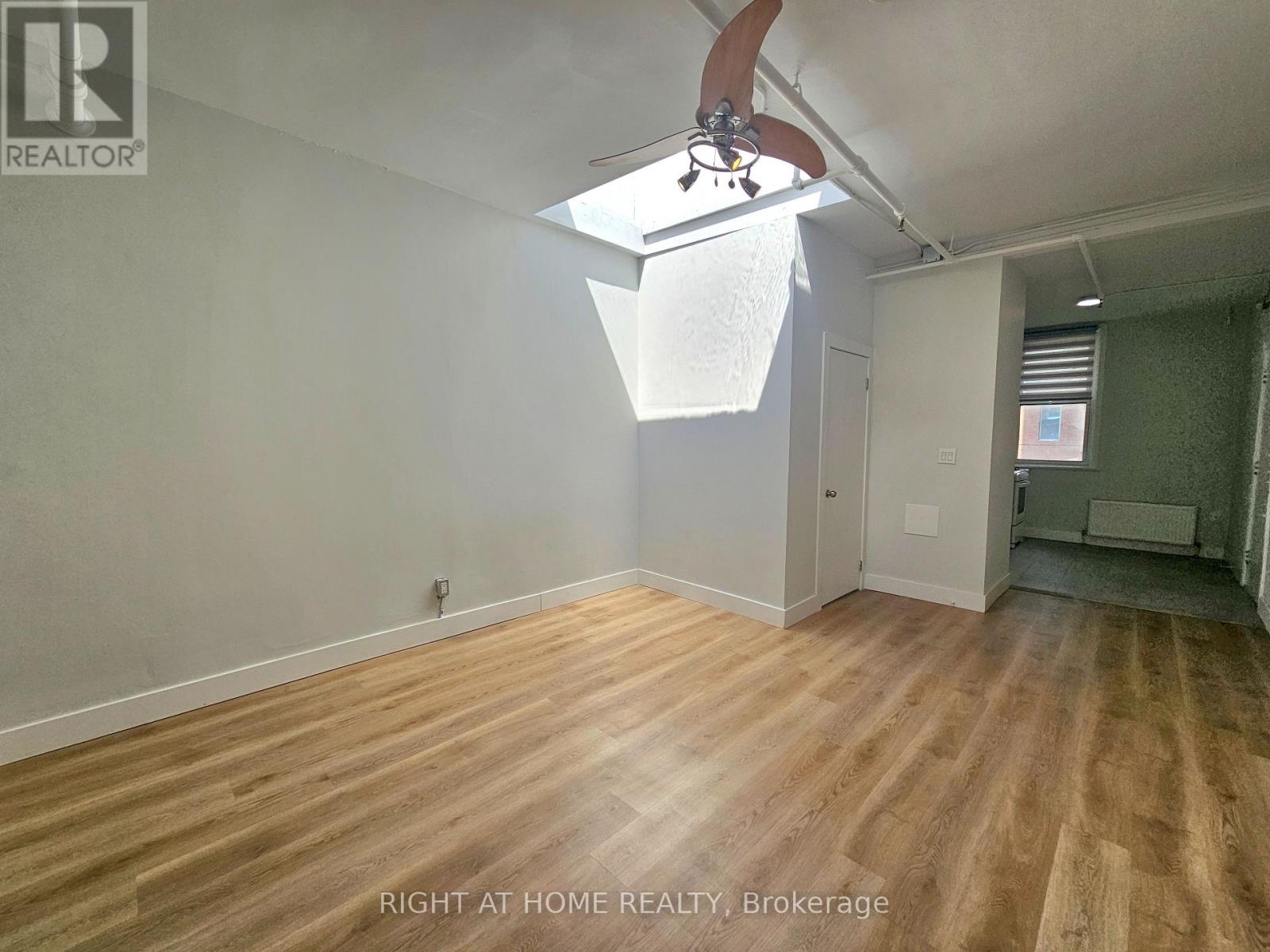 3 - 437 Spadina Avenue, Toronto, Ontario  M5T 2G6 - Photo 7 - C13124620
