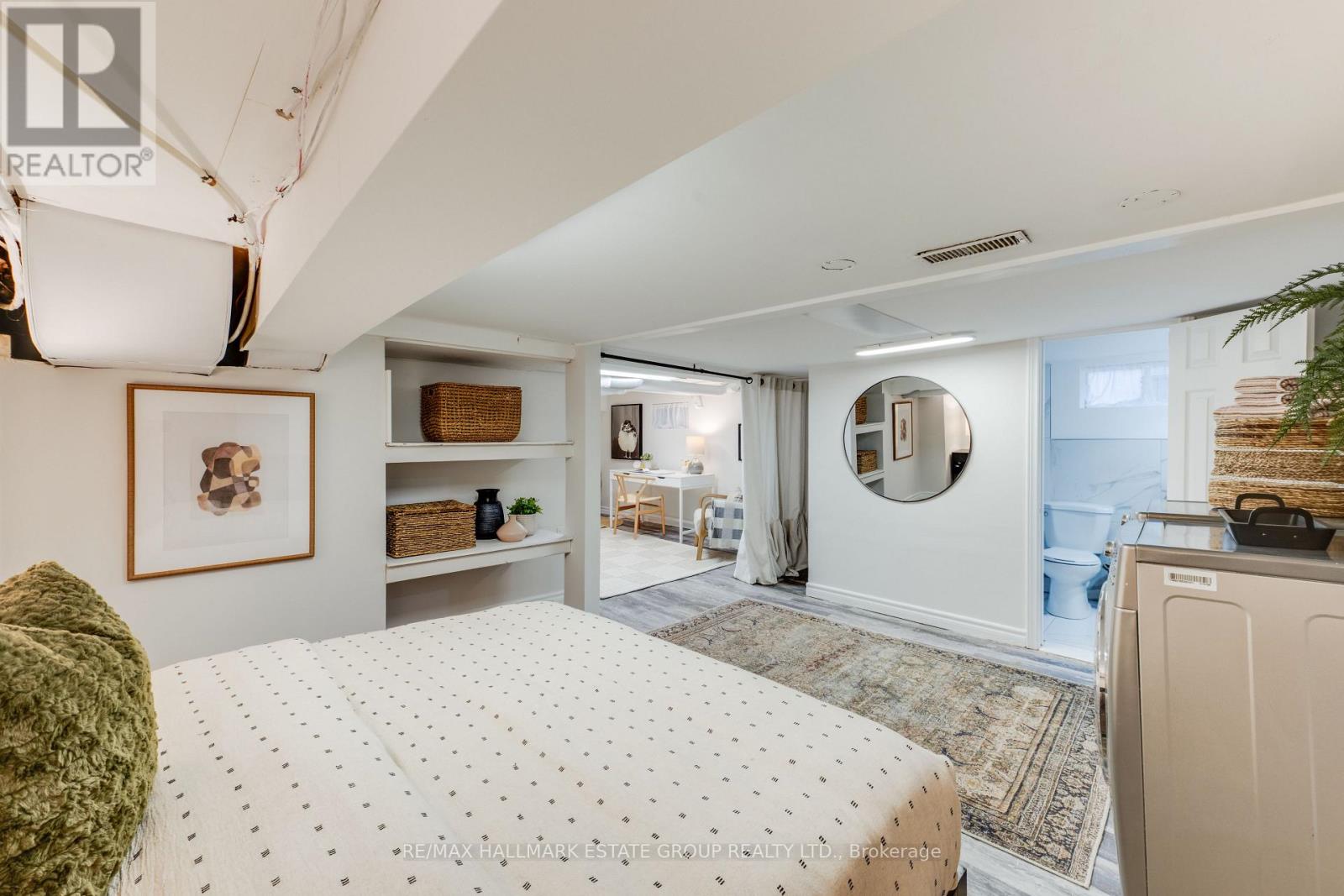 203 Rhodes Avenue, Toronto, Ontario  M4L 3A2 - Photo 37 - E13124538