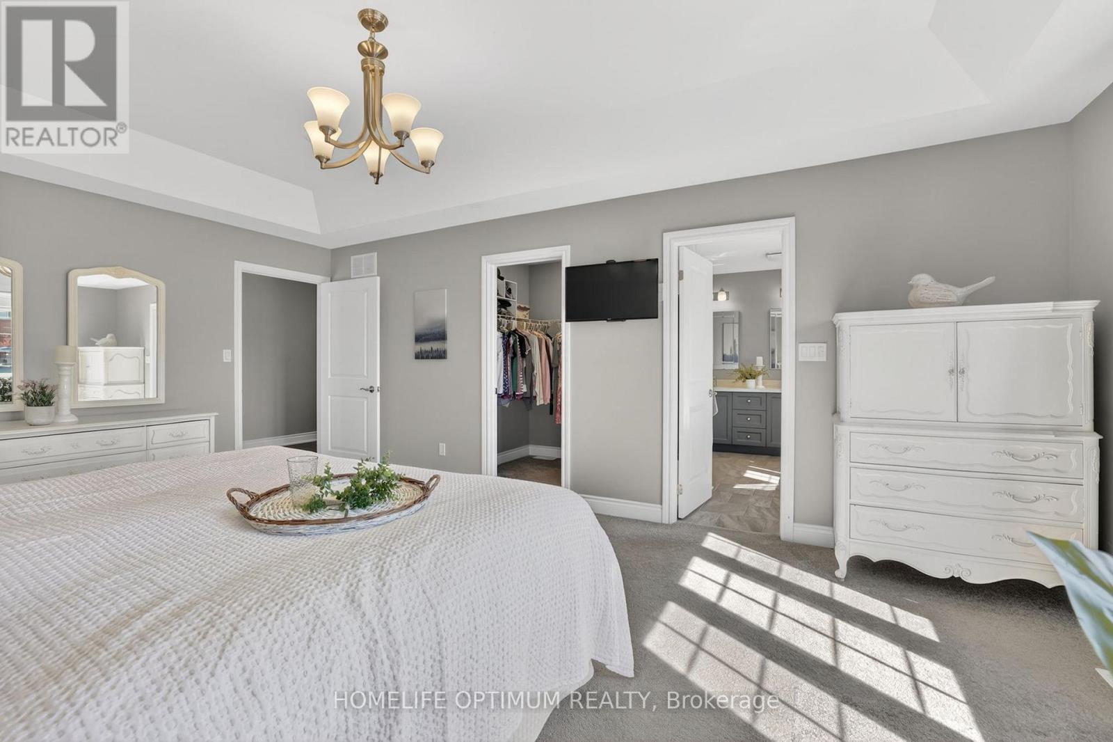 33 St Augustine Drive, Whitby, Ontario  L1M 0L7 - Photo 18 - E13124552