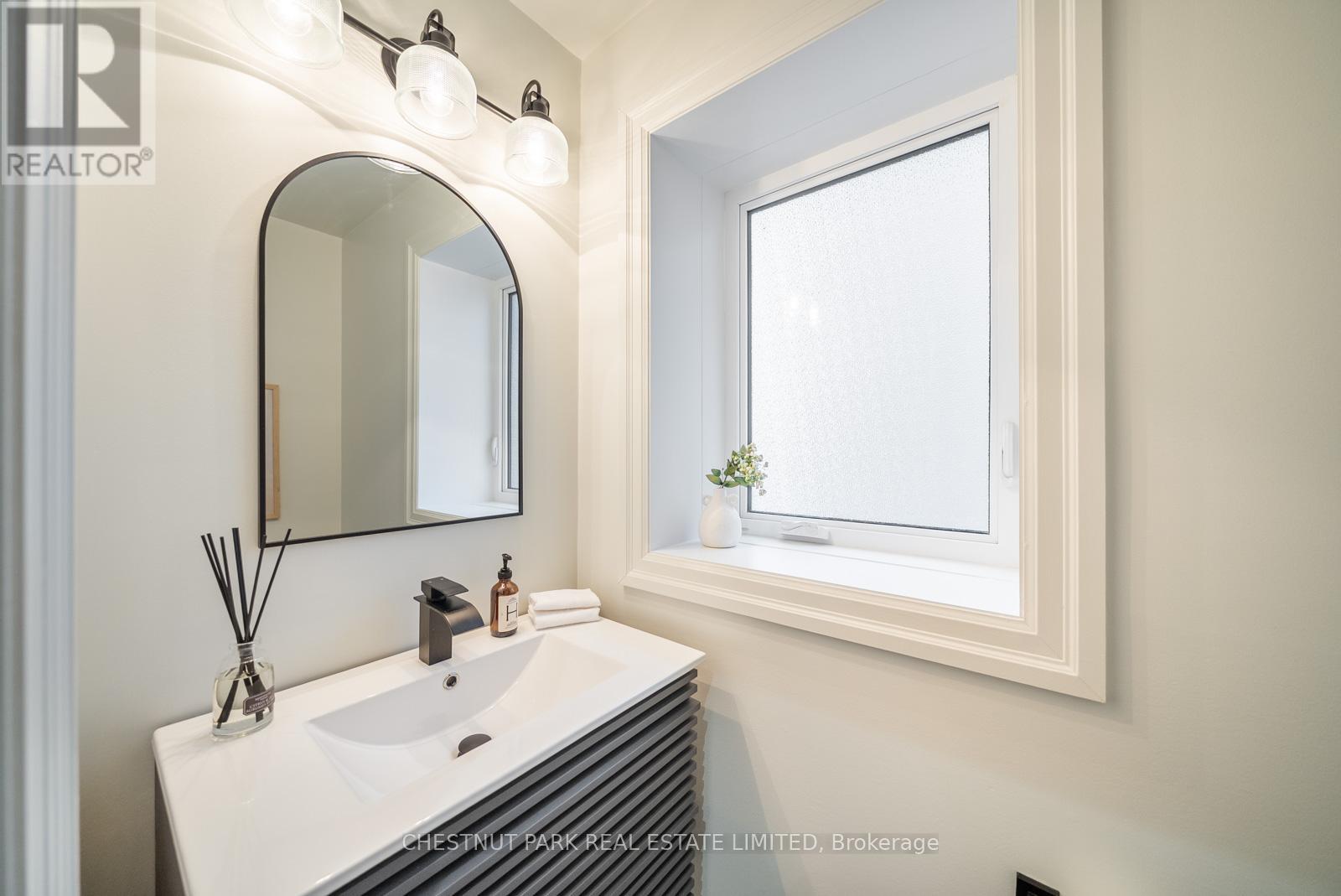 1 Ionson Boulevard, Toronto, Ontario  M1N 2B1 - Photo 22 - E13124624