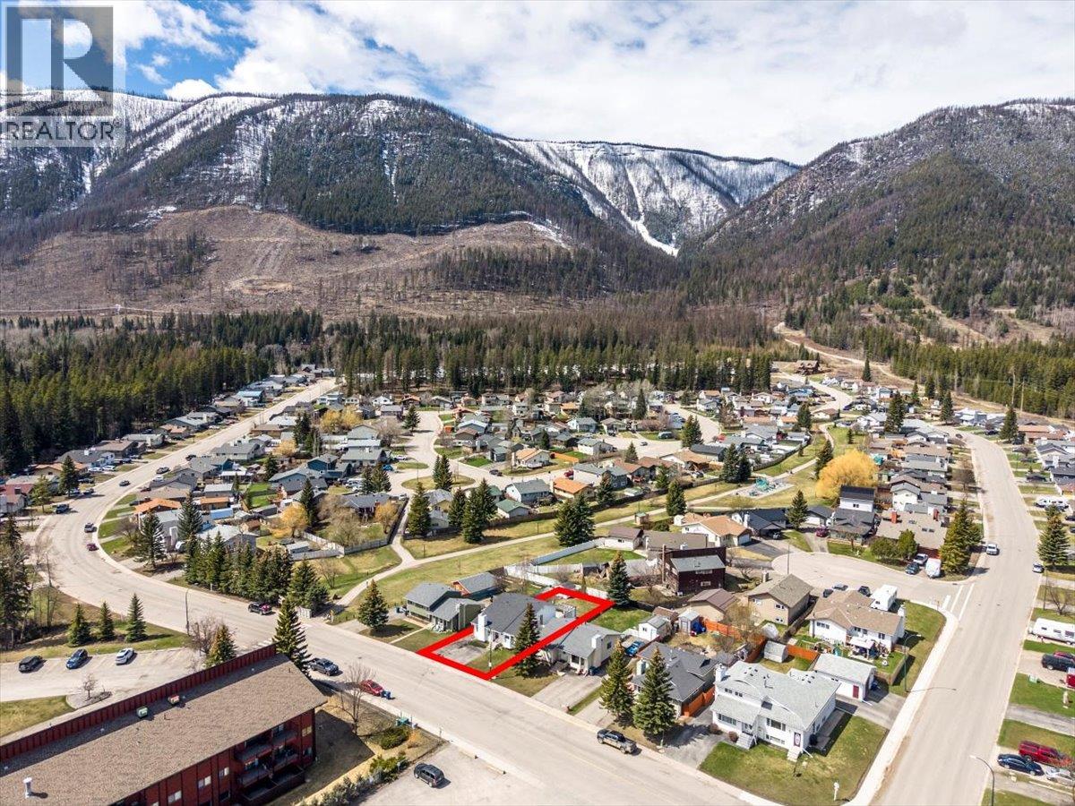 1285 Ponderosa Drive, Sparwood, British Columbia  V0B 2G0 - Photo 36 - 10387262