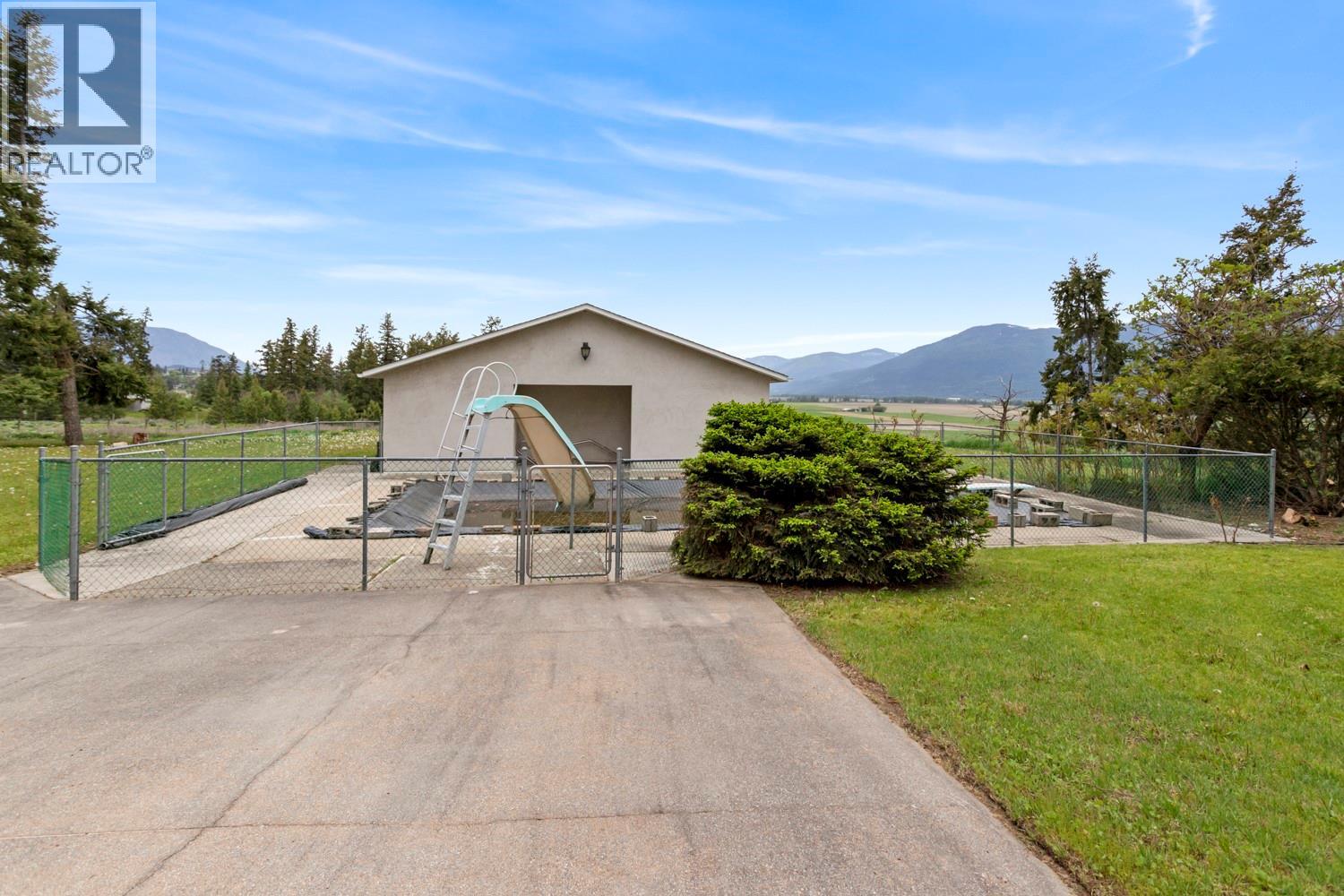 425 Ash Road, Creston, British Columbia  V0B 1G8 - Photo 25 - 10387180