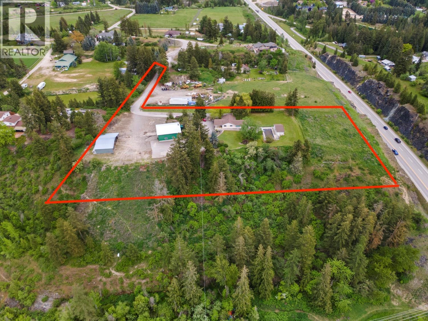 425 Ash Road, Creston, British Columbia  V0B 1G8 - Photo 3 - 10387180