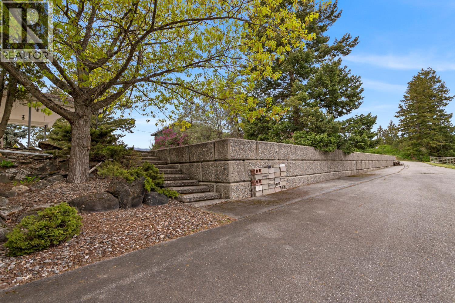 425 Ash Road, Creston, British Columbia  V0B 1G8 - Photo 32 - 10387180