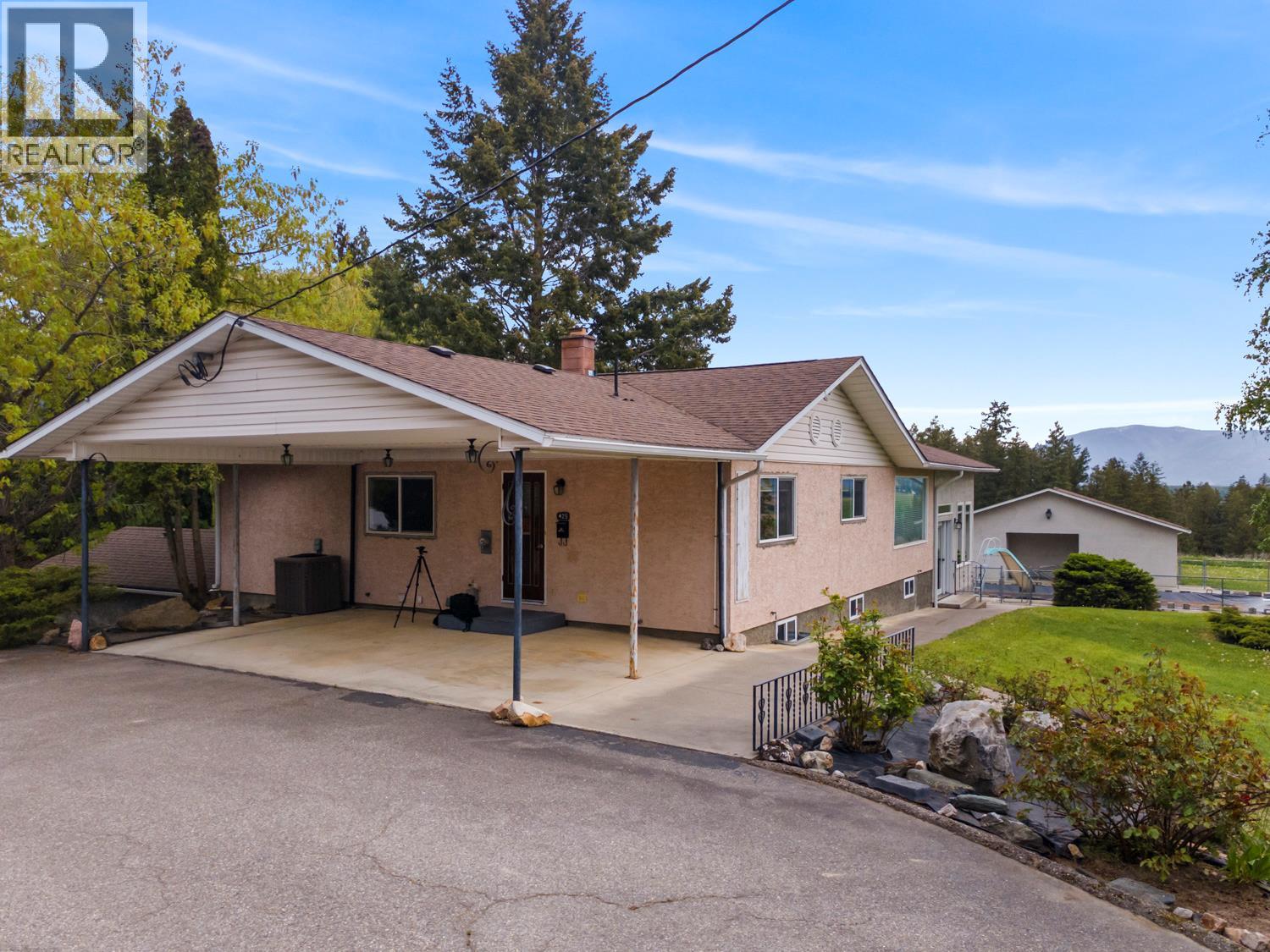 425 Ash Road, Creston, British Columbia  V0B 1G8 - Photo 8 - 10387180