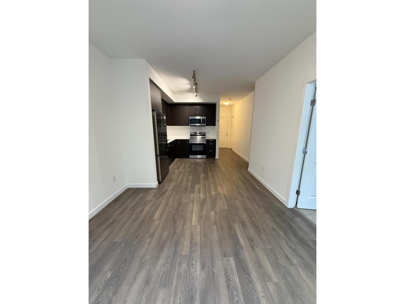 313 15858 Fraser Highway, Surrey, British Columbia  V4N 6X4 - Photo 6 - R3122994
