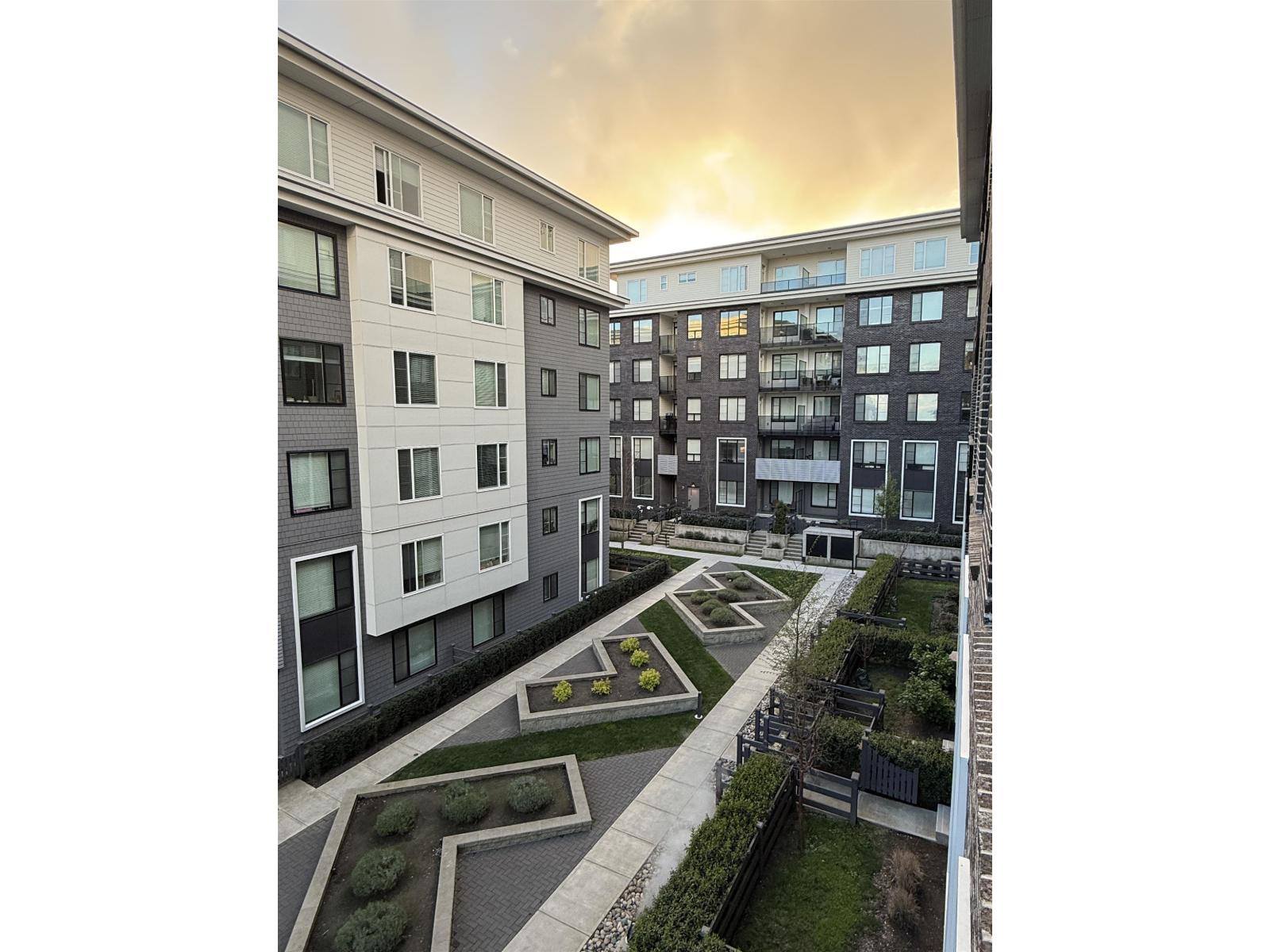313 15858 Fraser Highway, Surrey, British Columbia  V4N 6X4 - Photo 11 - R3122994