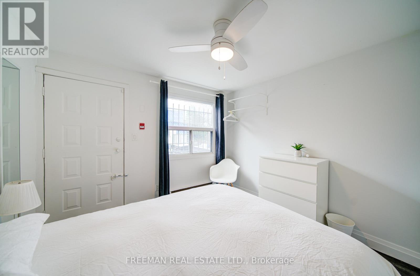 970 Bathurst Street, Toronto, Ontario  M5R 3G6 - Photo 32 - C12973458