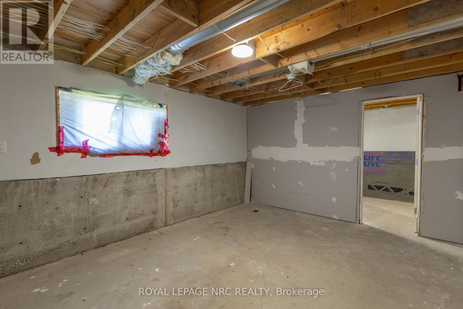 220 Port Colborne Drive, Port Colborne, Ontario  L3K 2M5 - Photo 13 - X13051482
