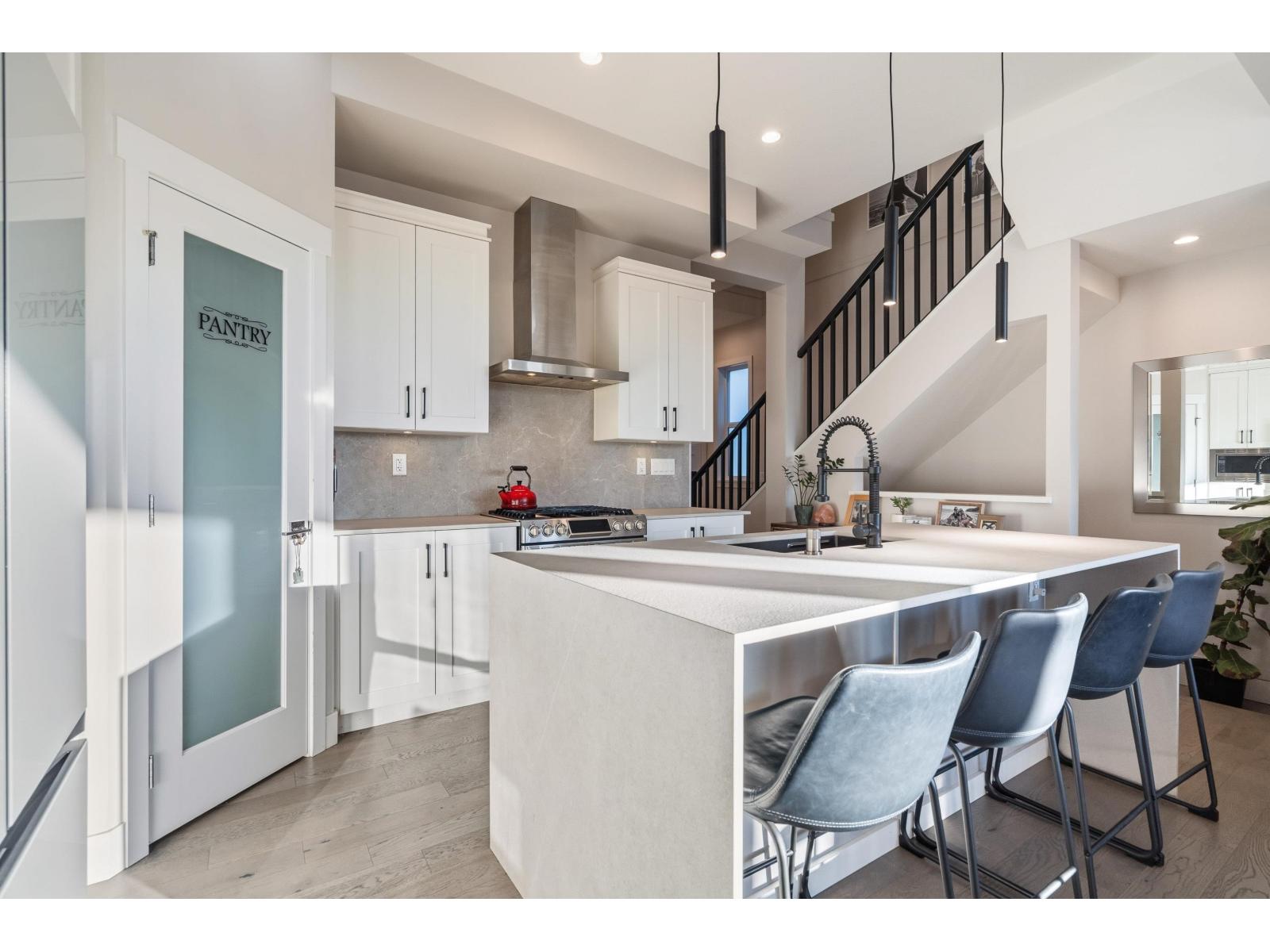 2107 165b Street, Surrey, British Columbia  V3Z 0V6 - Photo 9 - R3123315