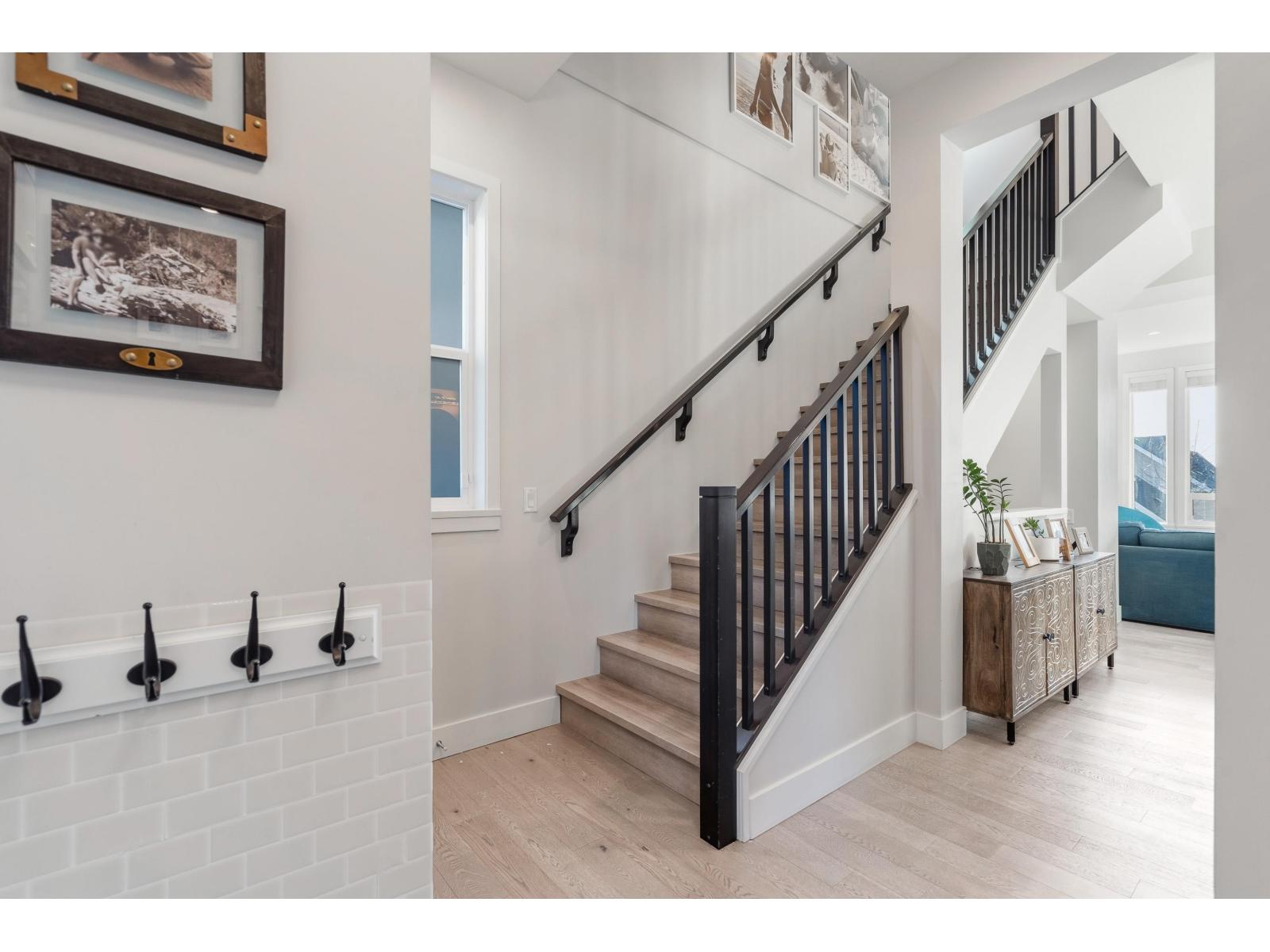 2107 165b Street, Surrey, British Columbia  V3Z 0V6 - Photo 5 - R3123315
