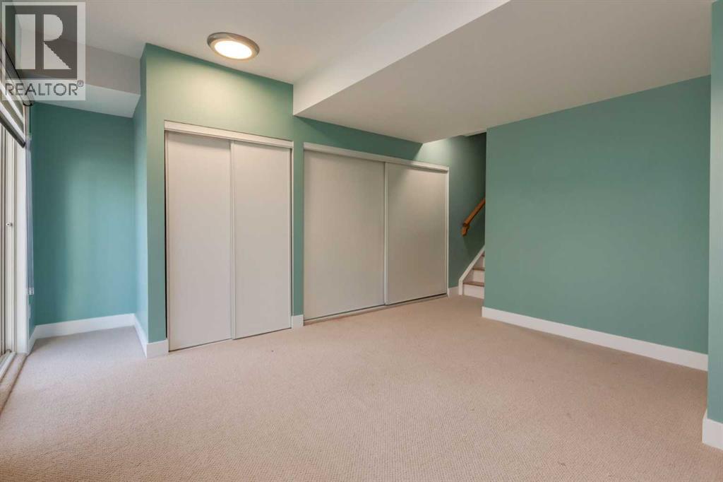 318 Hawkstone Manor NW, Calgary, Alberta  T3G 3X2 - Photo 23 - A2303403