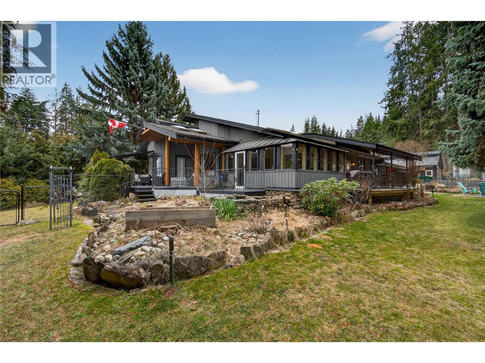 2829 Marine Drive, Blind Bay, British Columbia  V0E 1H1 - Photo 7 - 10377310