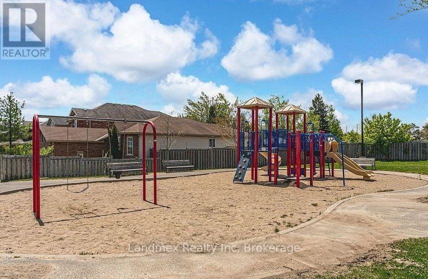 43 - 227 Harvie Road, Barrie, Ontario  L4N 9P8 - Photo 23 - S12549610