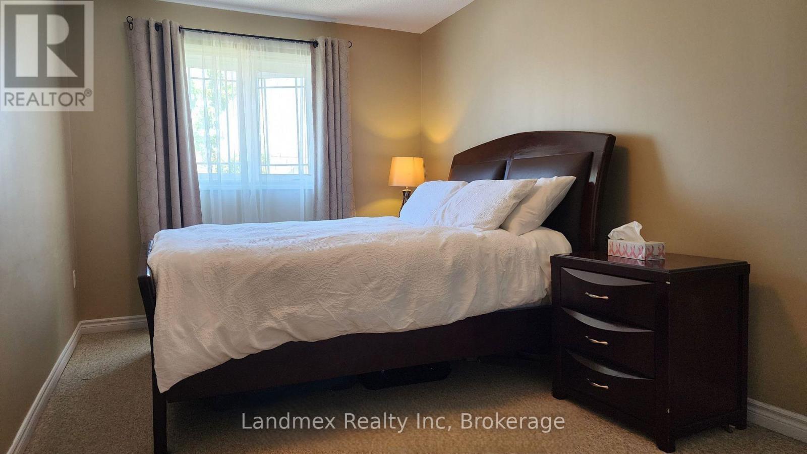 43 - 227 Harvie Road, Barrie, Ontario L4N 9P8 - Photo 18 - S12549610