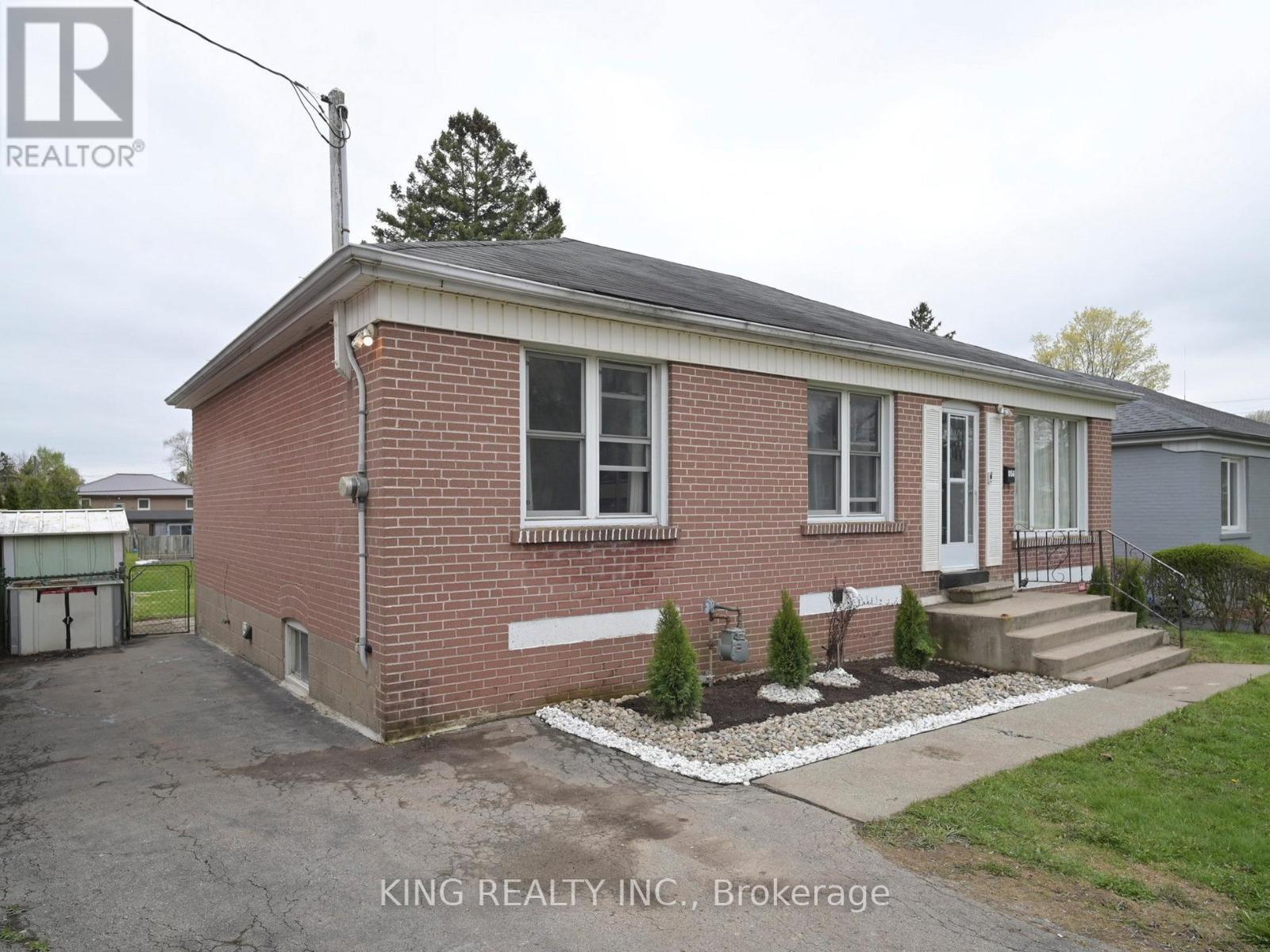 1156 Homewood Drive, Burlington, Ontario  L7P 2M2 - Photo 2 - W13124630