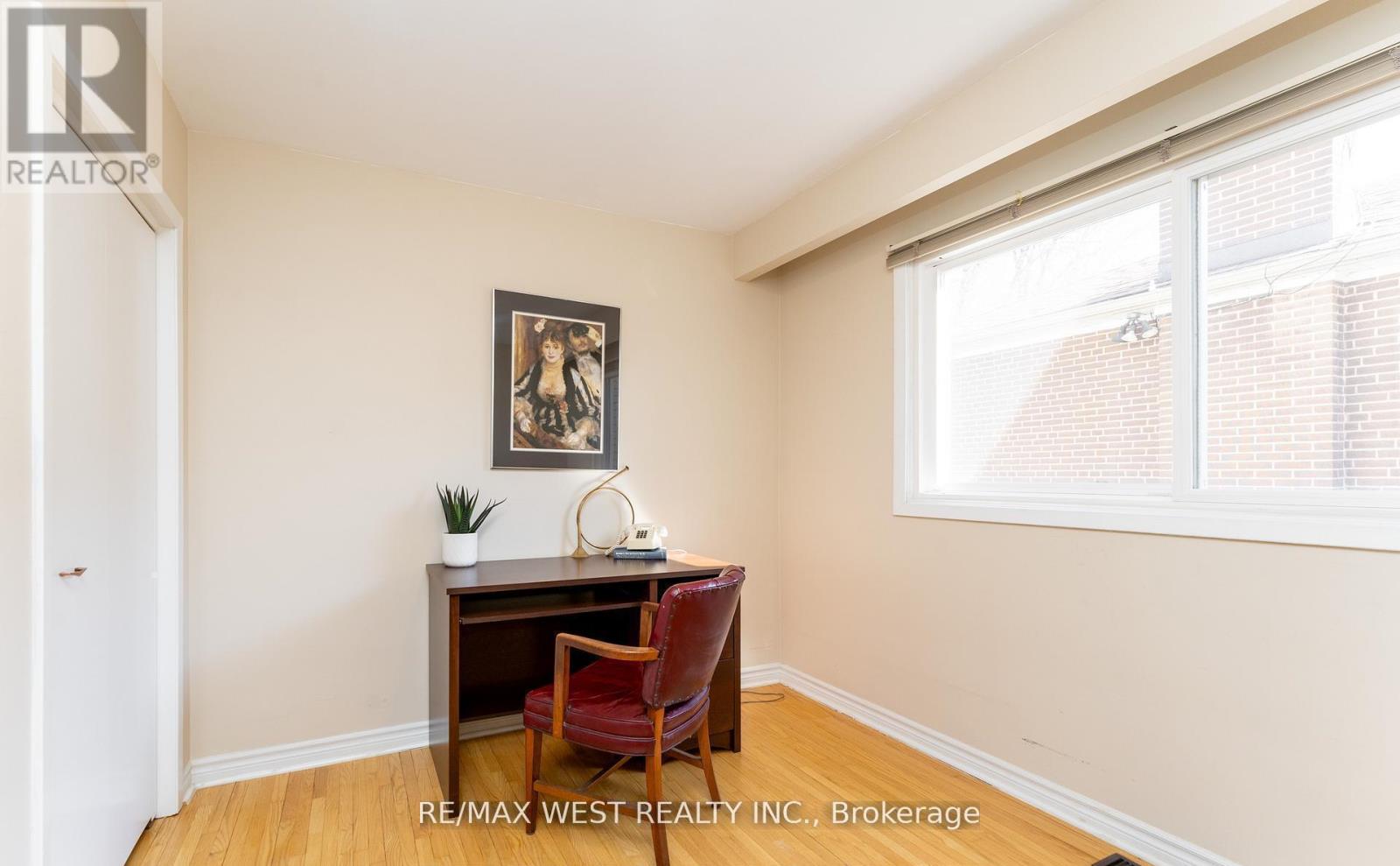 28 Braywin Drive N, Toronto, Ontario  M9P 2P1 - Photo 16 - W13124668