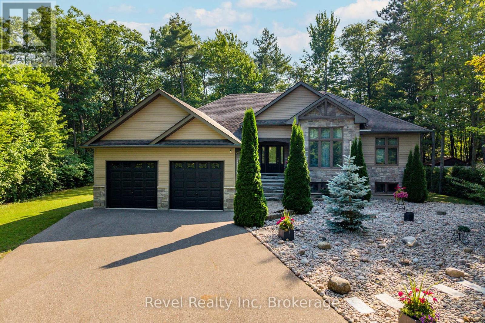 54 VINCENT CIRCLE, Tiny, Ontario