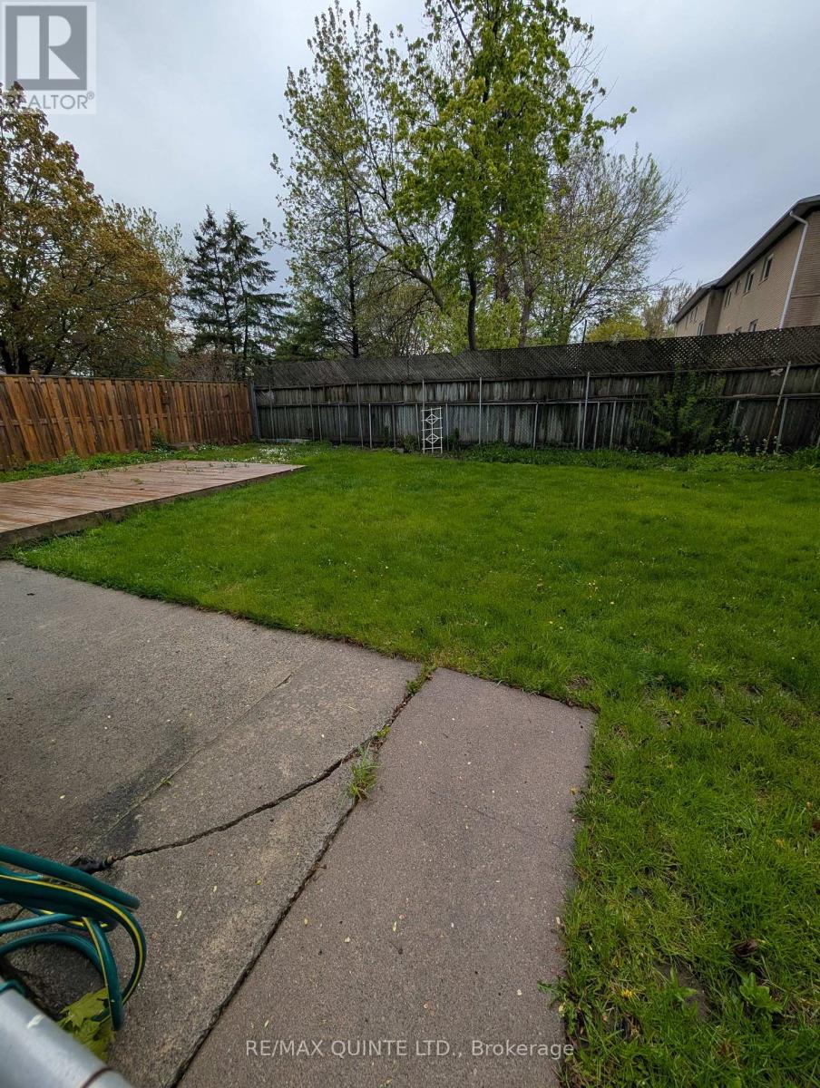 20 Wellington Crescent, Belleville, Ontario  K8P 1E1 - Photo 8 - X13124726