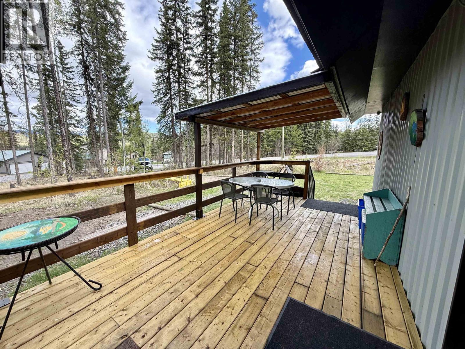 7562 Womack Road, 100 Mile House, British Columbia  V0K 1X3 - Photo 3 - R3123071