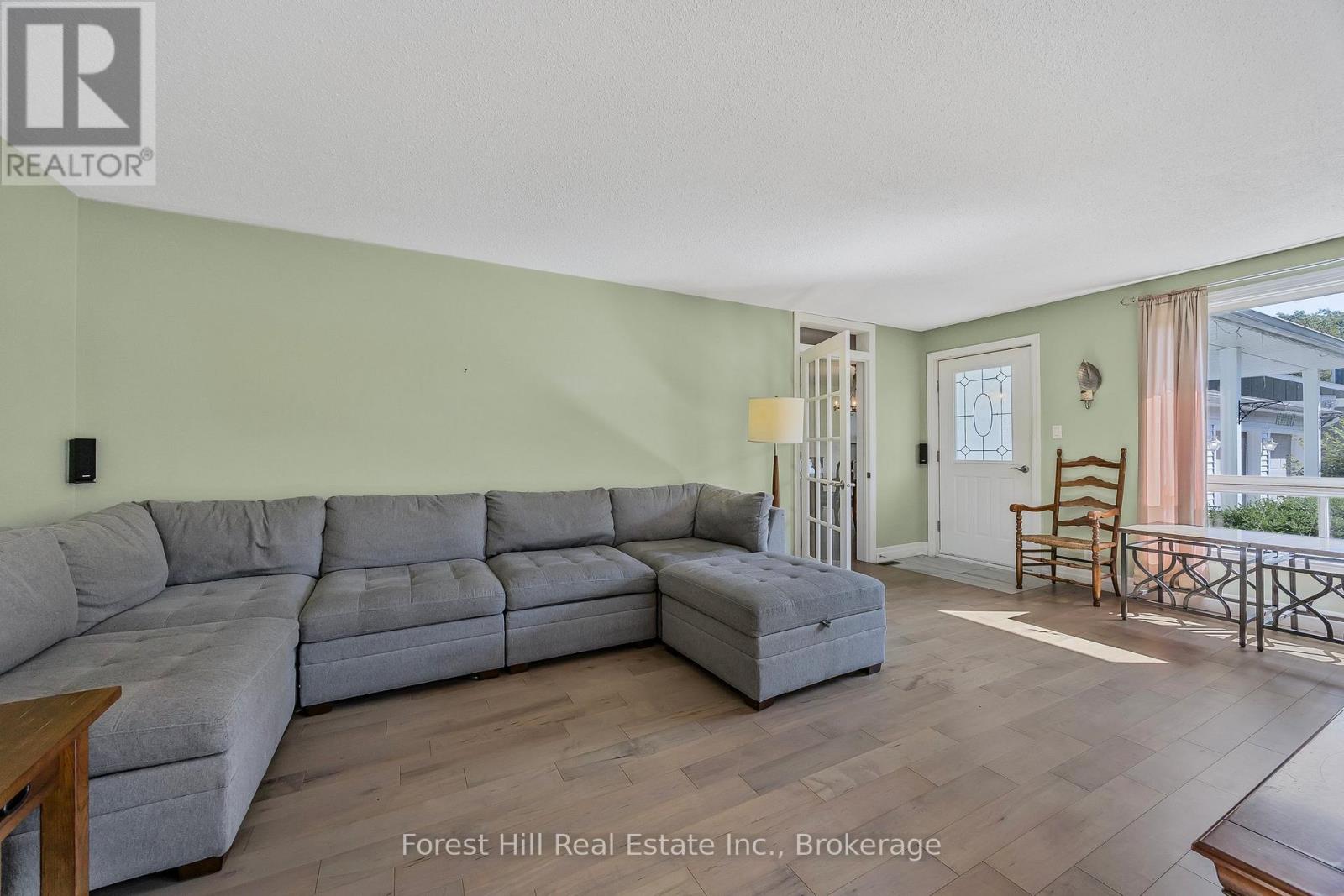 1080 River Street, Muskoka Lakes, Ontario  P0C 1A0 - Photo 10 - X13124874