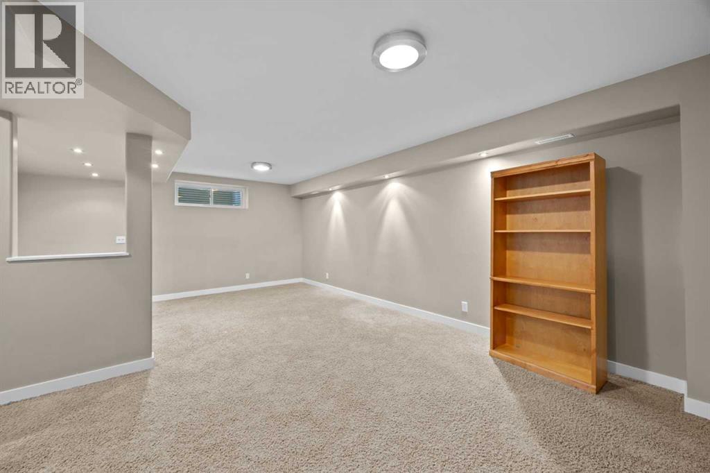 170 Hidden Hills Terrace Nw, Calgary, Alberta  T3A 6E3 - Photo 34 - A2308710