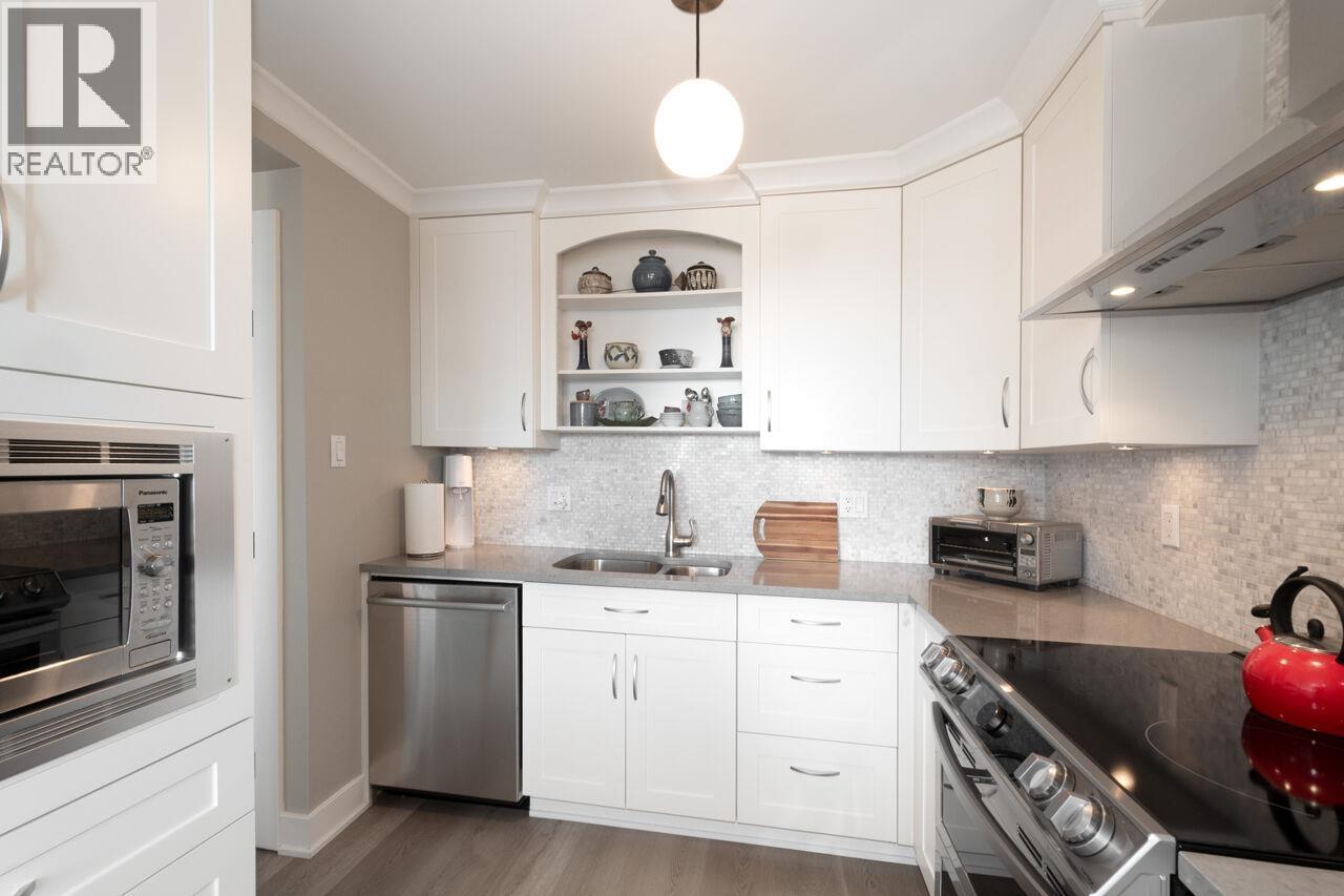 701 1341 Clyde Avenue, West Vancouver, British Columbia  V7T 1E8 - Photo 19 - R3122844
