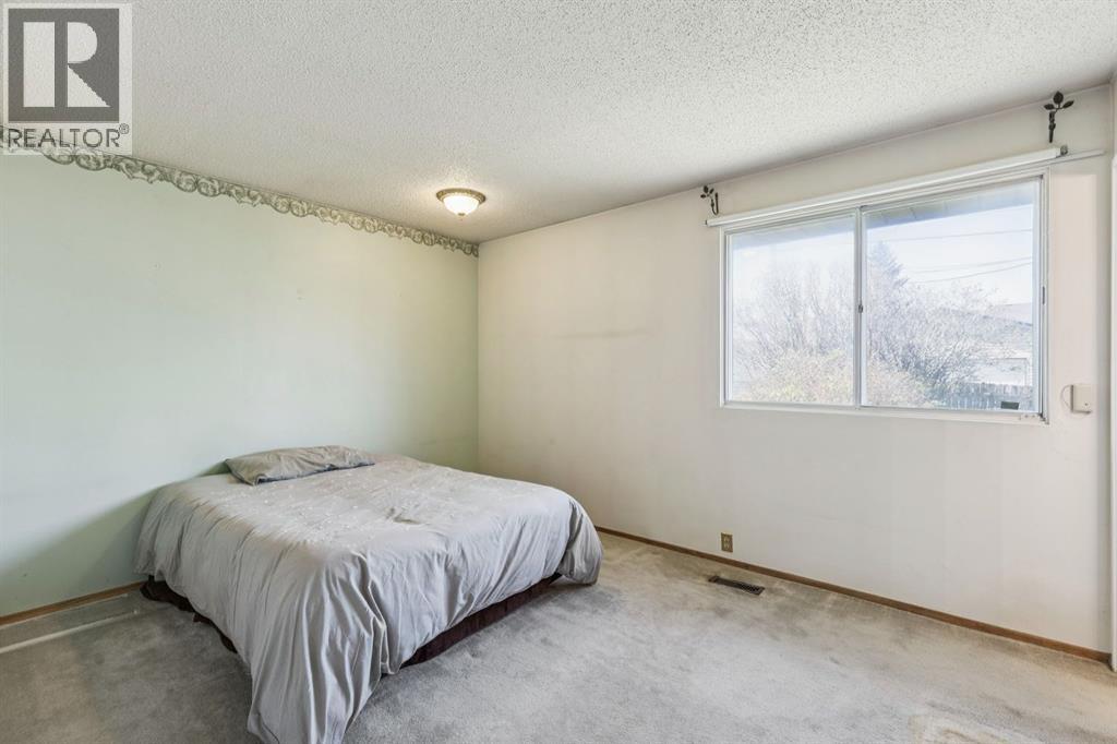 1132 Hunterston Hill Nw, Calgary, Alberta  T2K 4N8 - Photo 18 - A2310573