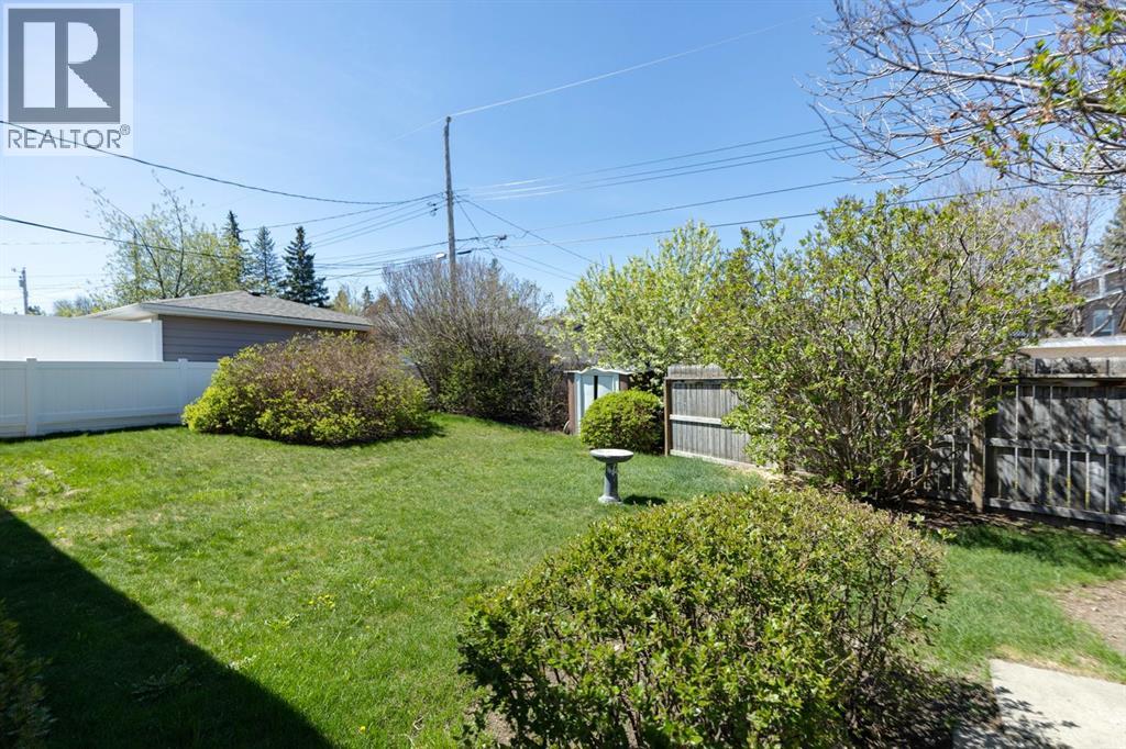 1132 Hunterston Hill Nw, Calgary, Alberta  T2K 4N8 - Photo 32 - A2310573