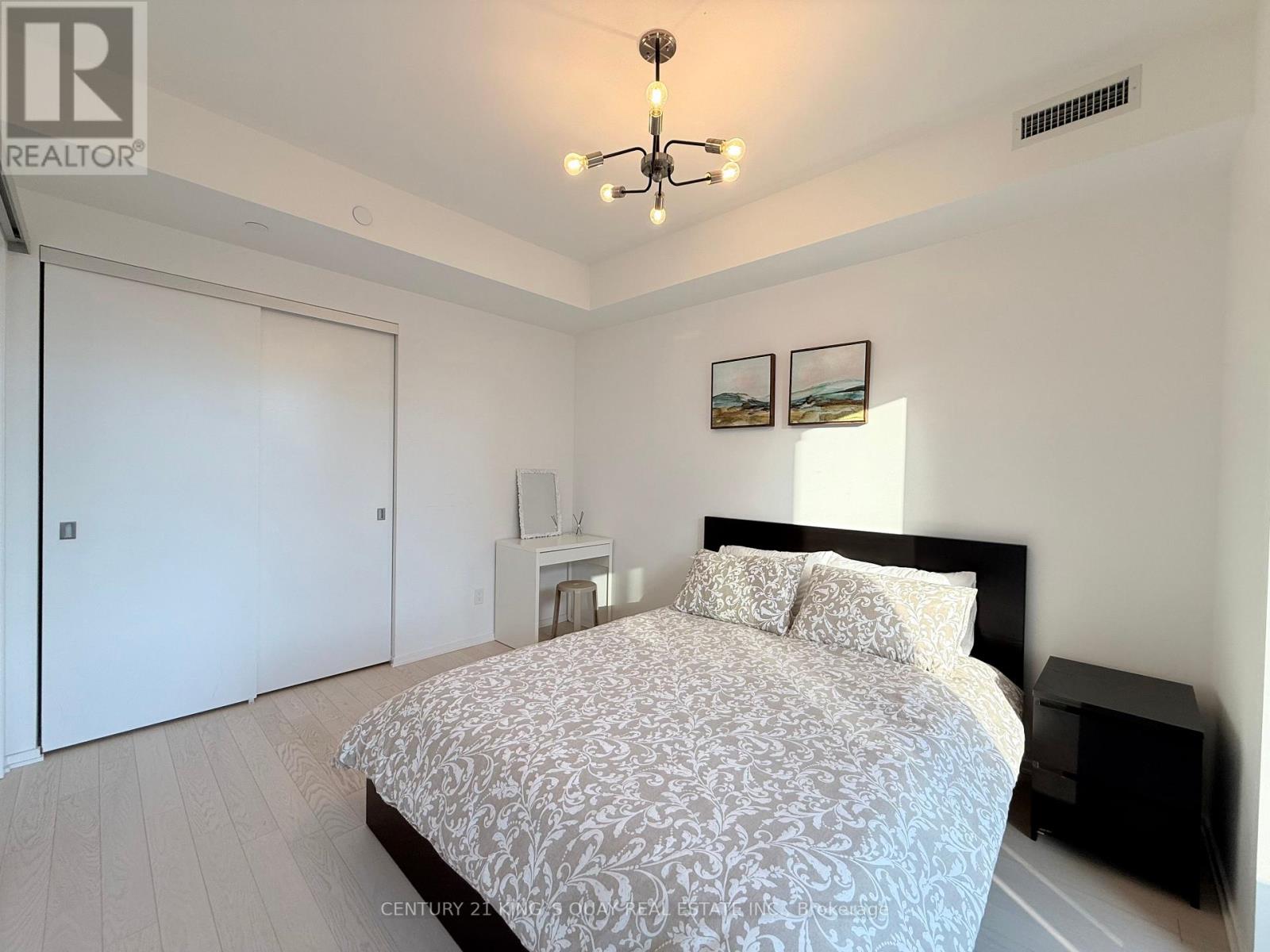 1211 - 16 Bonnycastle Street, Toronto, Ontario  M5A 0C9 - Photo 9 - C13105540